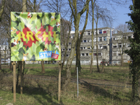907465 Afbeelding van het bord 'ARCHI / STW' voor het voormalige SOL-gebouw (thans: ARCHI - Stichting Tijdelijk Wonen ...